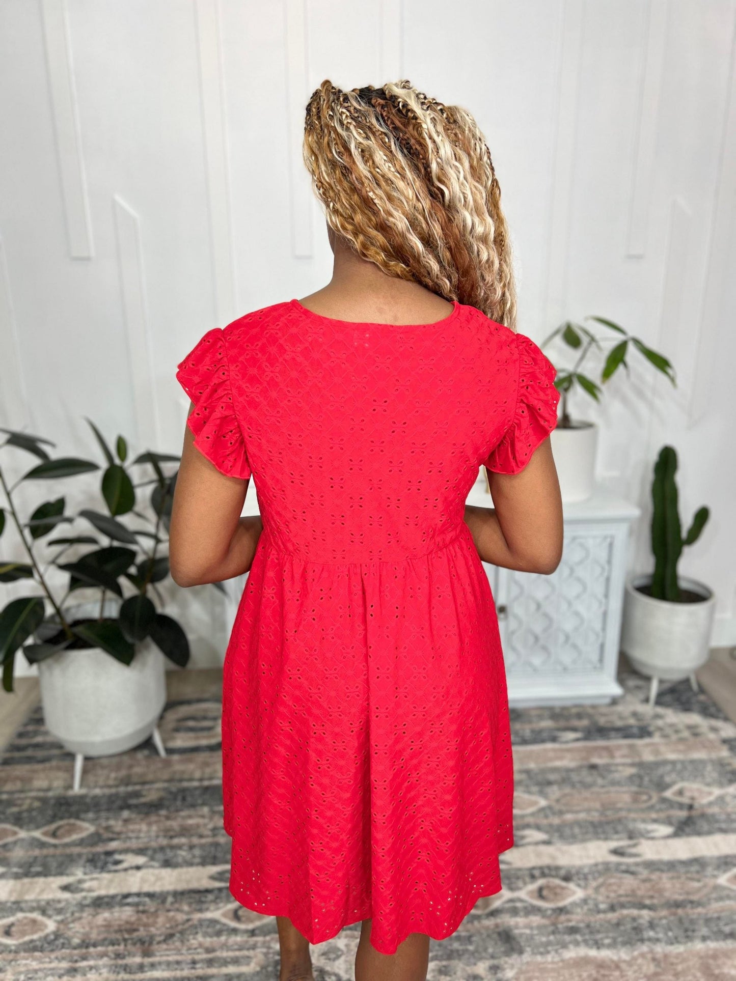 Preorder:Rebecca Ruffle Sleeve Eyelet Dress-#7-Red(Close5.10)