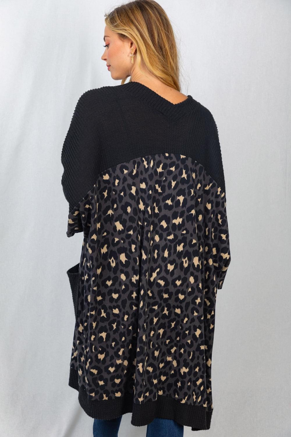 Oversized Leopard Print Kimono with Pockets